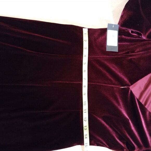 NWT! Jessica Howard Dress ONLY $49! RETAIL $169! Velvet Rosette Embelishment 12P - Picture 6 of 8